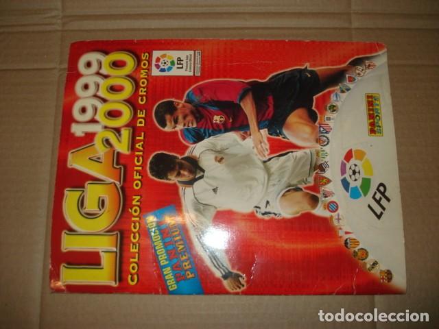 Vollst&auml;ndige Fu&szlig;ballsammelalben: Liga 1999-2000, Panini, buen estado. 529 cromos