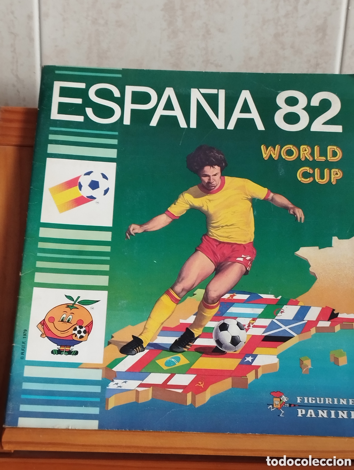 &Aacute;lbum de f&uacute;tbol completo: &Aacute;LBUM COMPLETO FUTBOL ESPA&Ntilde;A 82 PANINI -MUY BIEN CONSERVADO VER FOTOS Y DESCRIPCI&Oacute;N