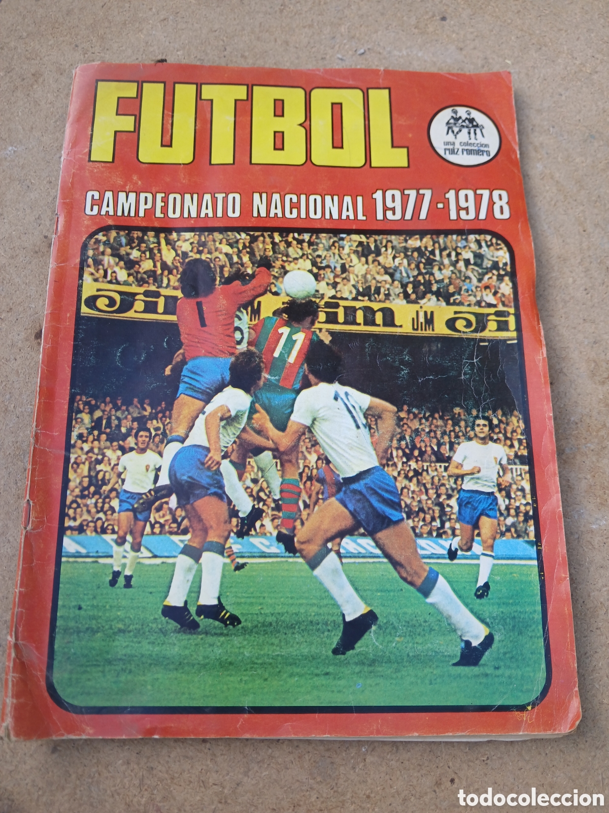 &Aacute;lbum de f&uacute;tbol completo: &Aacute;LBUM COMPLETO DE F&Uacute;TBOL, CAMPEONATO NACIONAL 1977-78.