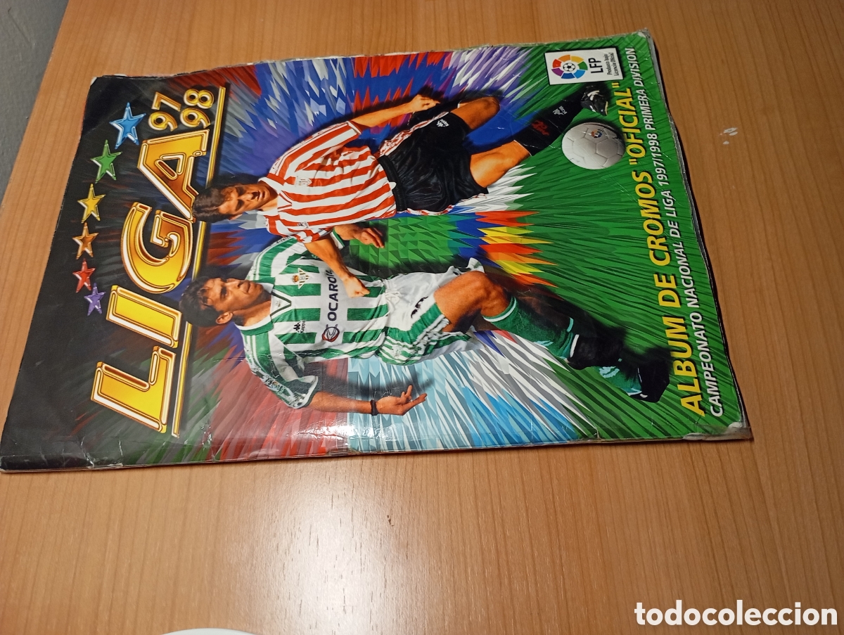 &Aacute;lbum de f&uacute;tbol completo: ALbum liga 97/98 completo con 543 cromos