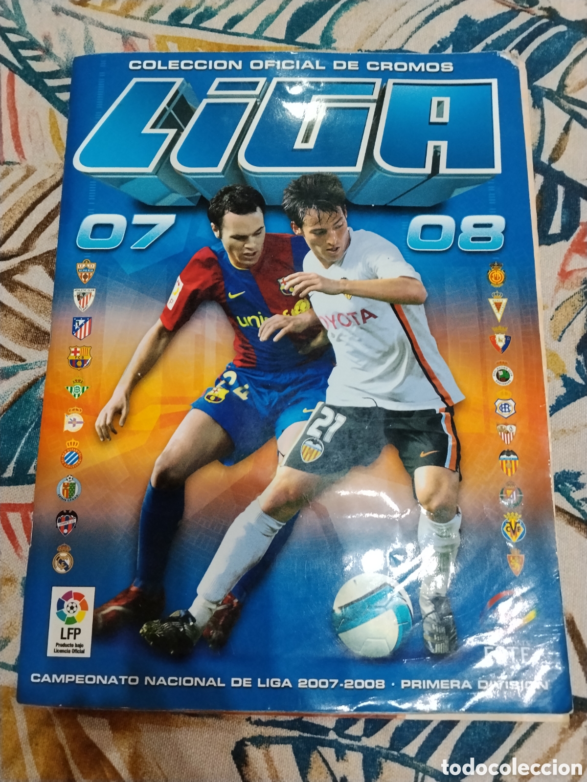 &Aacute;lbum de f&uacute;tbol completo: Album Liga 2007-2008 Colecciones este - COMPLETO A FALTA DE STACKS