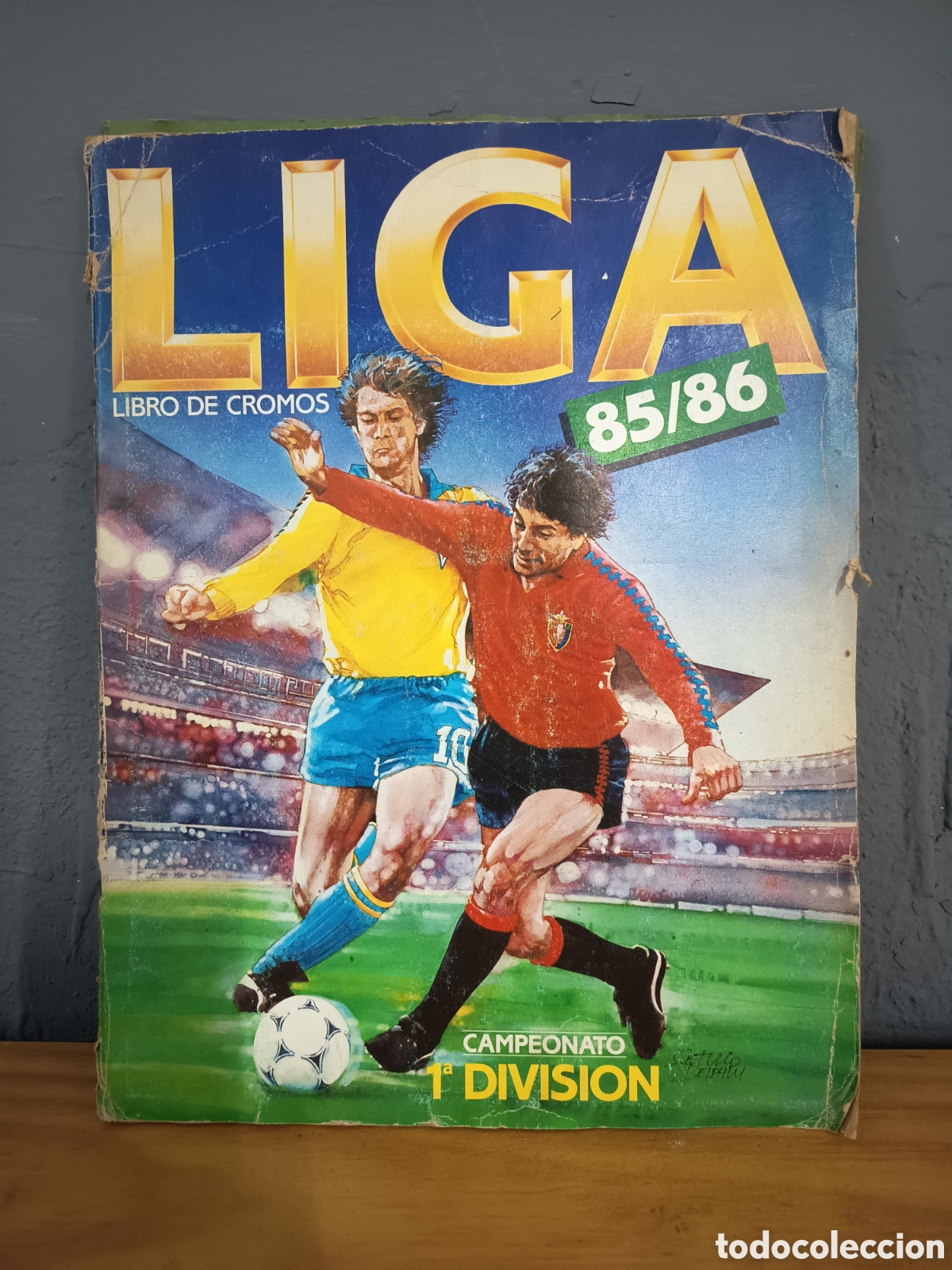 &Aacute;lbum de f&uacute;tbol completo: &Aacute;LBUM DE FUTBOL LIGA 85/86 COMPLETO
