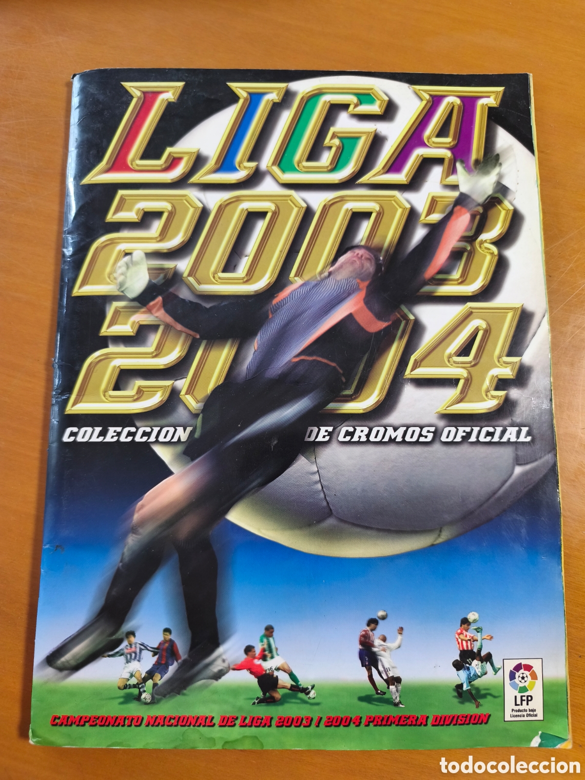 &Aacute;lbum de f&uacute;tbol completo: Album completo de cromos futbol liga Este 2003-2004