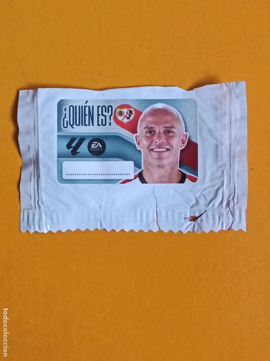 &Aacute;lbum de f&uacute;tbol completo: RAYO VALLECANO. QUI&Eacute;N ES?. CHICLE LIGA ESTE 2026-27. PANINI