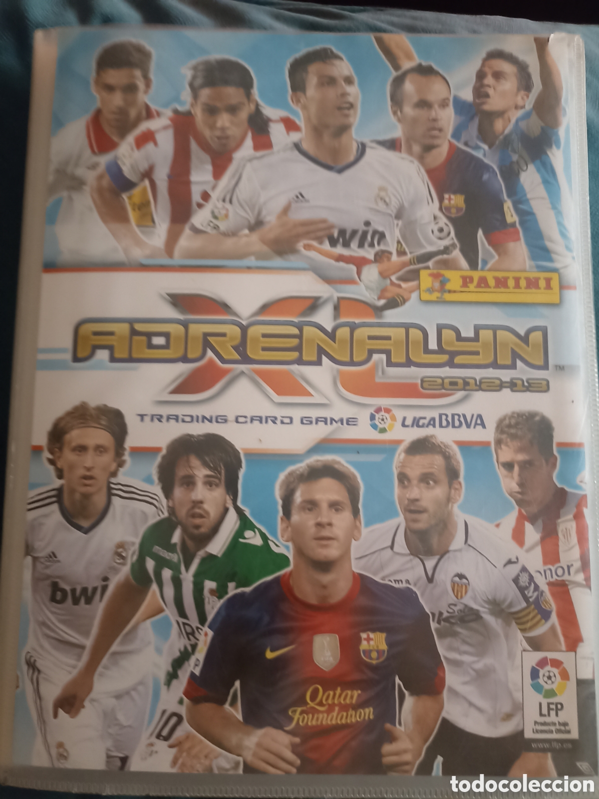 Vollst&auml;ndige Fu&szlig;ballsammelalben: Album completo Adrenalyn 2012-13 Panini