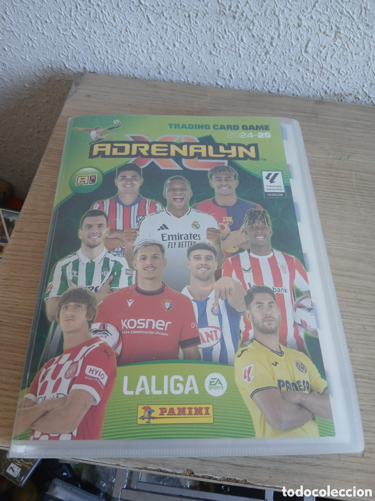 &Aacute;lbum de f&uacute;tbol completo: ADRENALYN 24/25 CON 522 CROMOS,,VER FOTOS