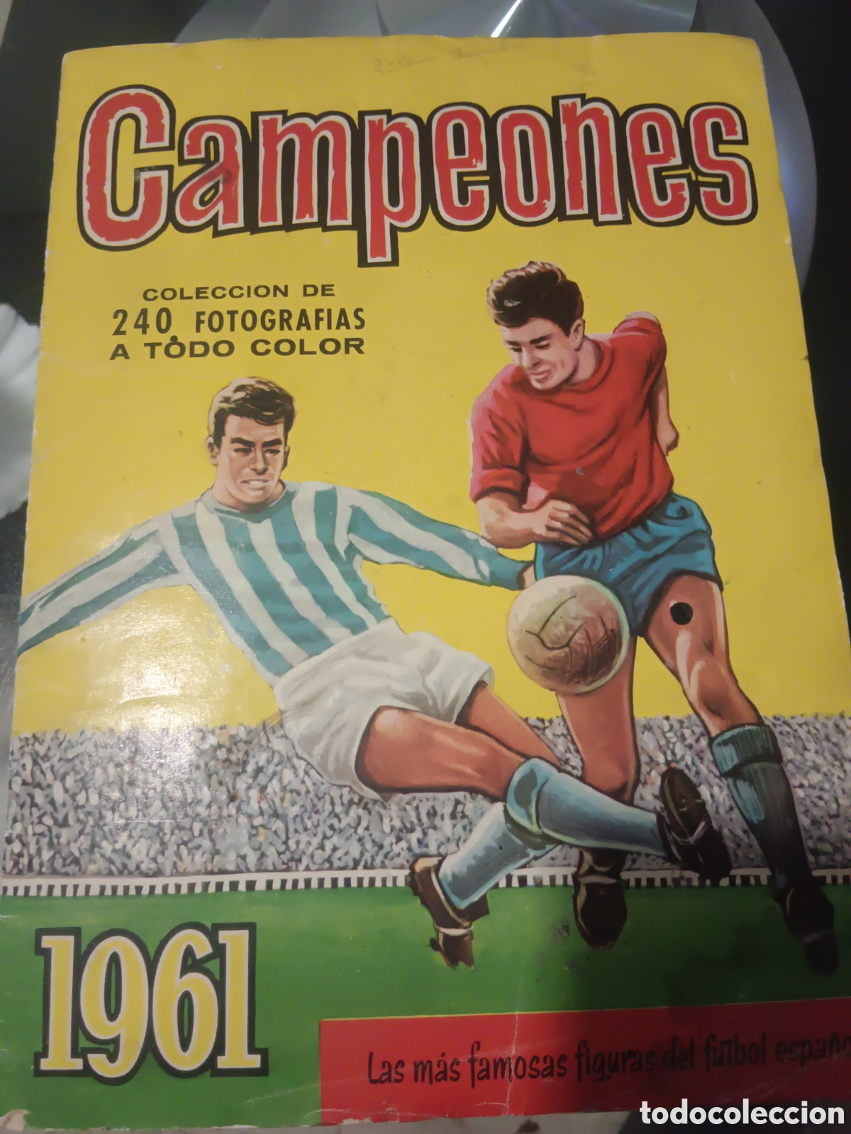 &Aacute;lbum de f&uacute;tbol completo: Album 1961futbool completo