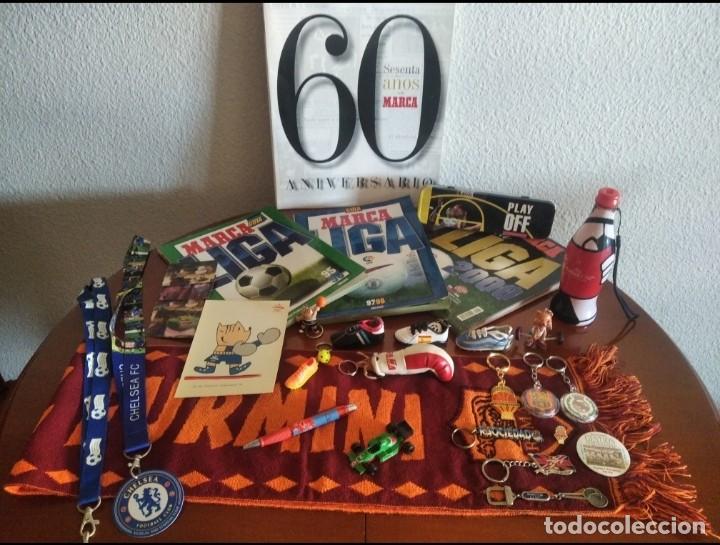 &Aacute;lbum de f&uacute;tbol completo: 31 art&iacute;culos de coleccionismo deportivo