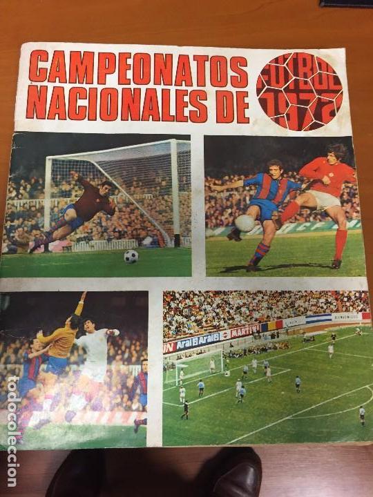 Sports collectibles: campeonatos nacionales de futbol album con 305 cromos