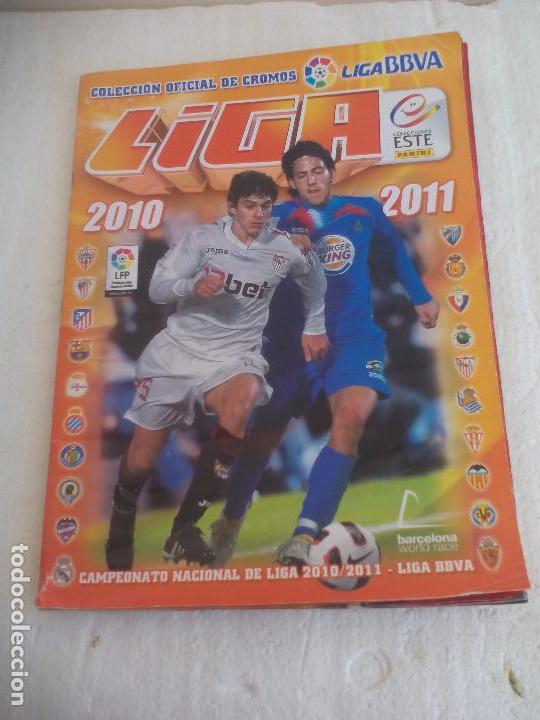 Collectionnisme sportif: Album de Cromos Liga 2010 2011, Liga de Futbol, colecciones Este, Panini. Unos 300 cromos