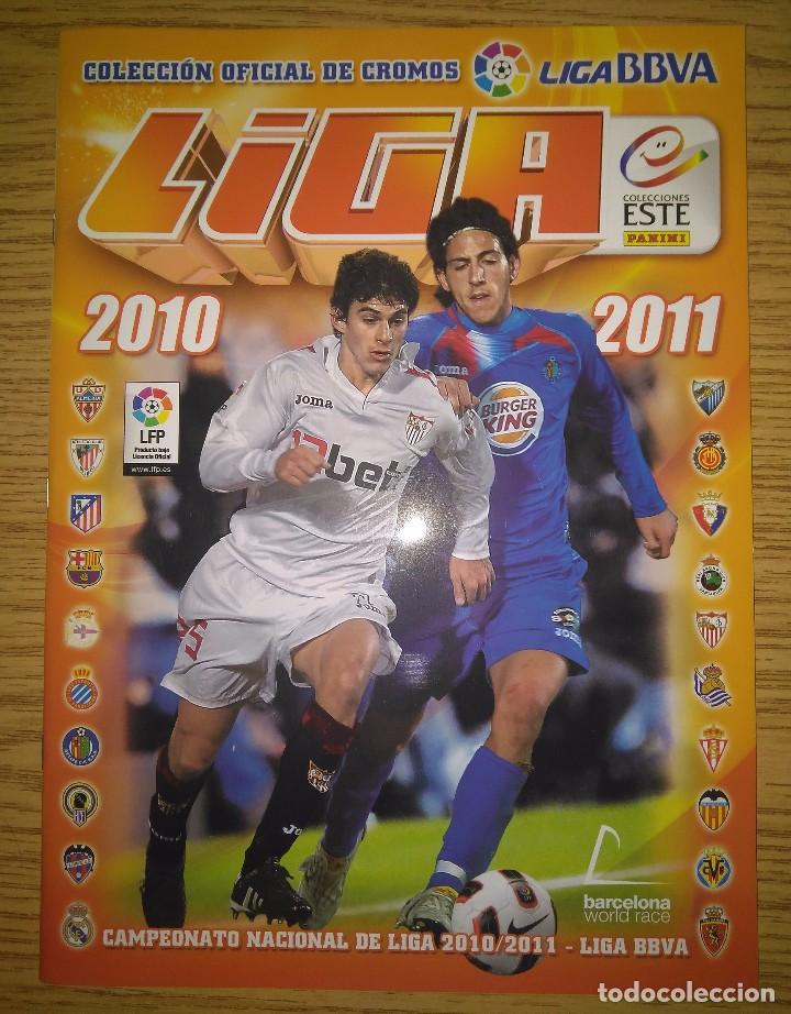 Coleccionismo deportivo: LIGA 10/11 ESTE PANINI - &Aacute;LBUM PLANCHA VAC&Iacute;O NUEVO + 6 CROMOS SIN PEGAR