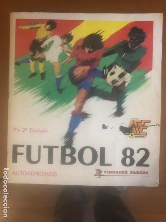 Collezionismo sportivo: futbol 82 1&ordf; y 2&ordf; division completo en mas de un 90 por ciento del album muy buen estado
