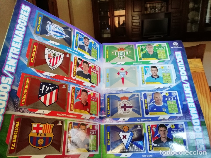 Collezionismo sportivo: ALBUM FUTBOL COLECCIONES ESTE 2017 -2018 .  INCOMPLETO