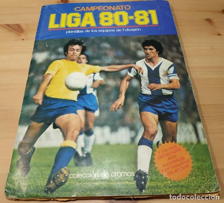 Sports collectibles: ALBUM DE CROMOS DE FUTBOL , ESTE , LIGA 80 81 CON TODAS LAS CASILLAS RELLENAS A FALTA DE 4 FICHAJES