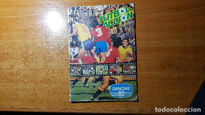 Collectionnisme sportif: ALBUM: FUTBOL EN ACCION. DANONE. A&Ntilde;O 1982