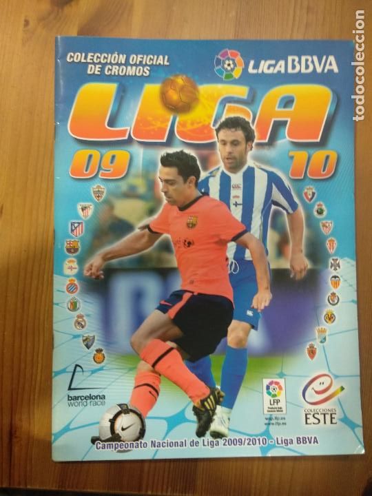 Sports collectibles: ALBUM LIGA ESTE LIGA 09 10 CON CROMOS PEGADOS