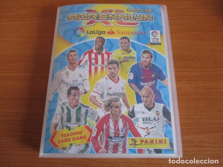 Sports collectibles: ALBUM DE CROMOS FUTBOL ADRENALYN , TEMPORADA 2017/18 17/18 , ( BASTANTE COMPLETO CON 533 CROMOS )