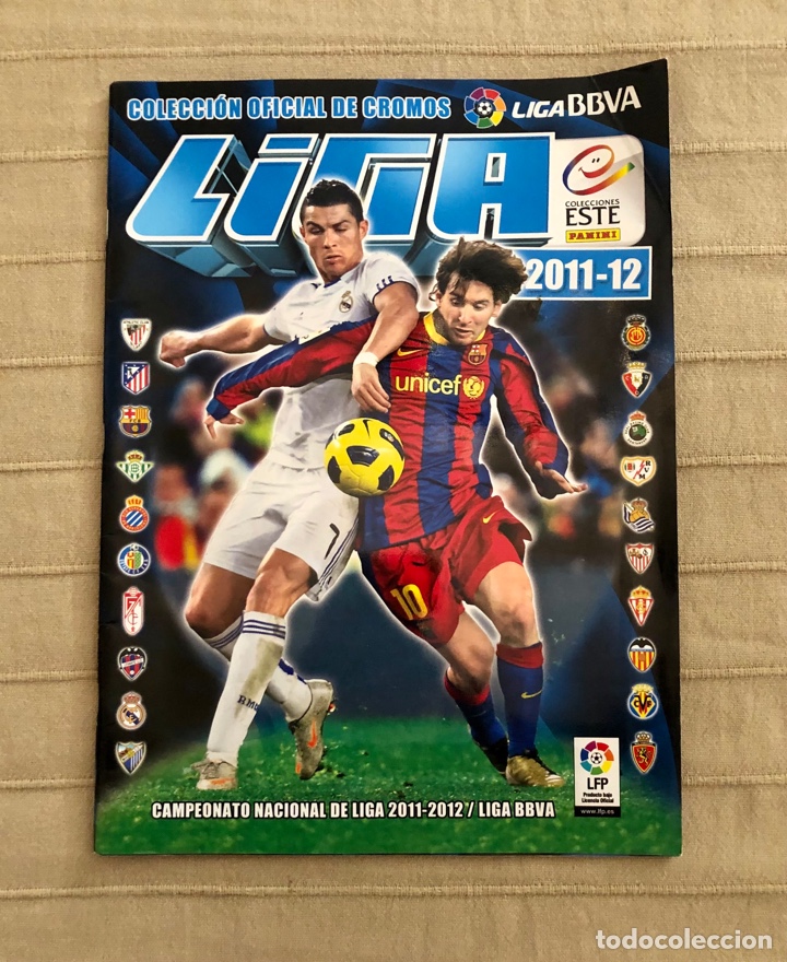 Collezionismo sportivo: &Aacute;LBUM LIGA 2011-2012, VAC&Iacute;O CON LOS 6 CROMOS DE REGALO, A&Ntilde;O 2011,( PANINI)