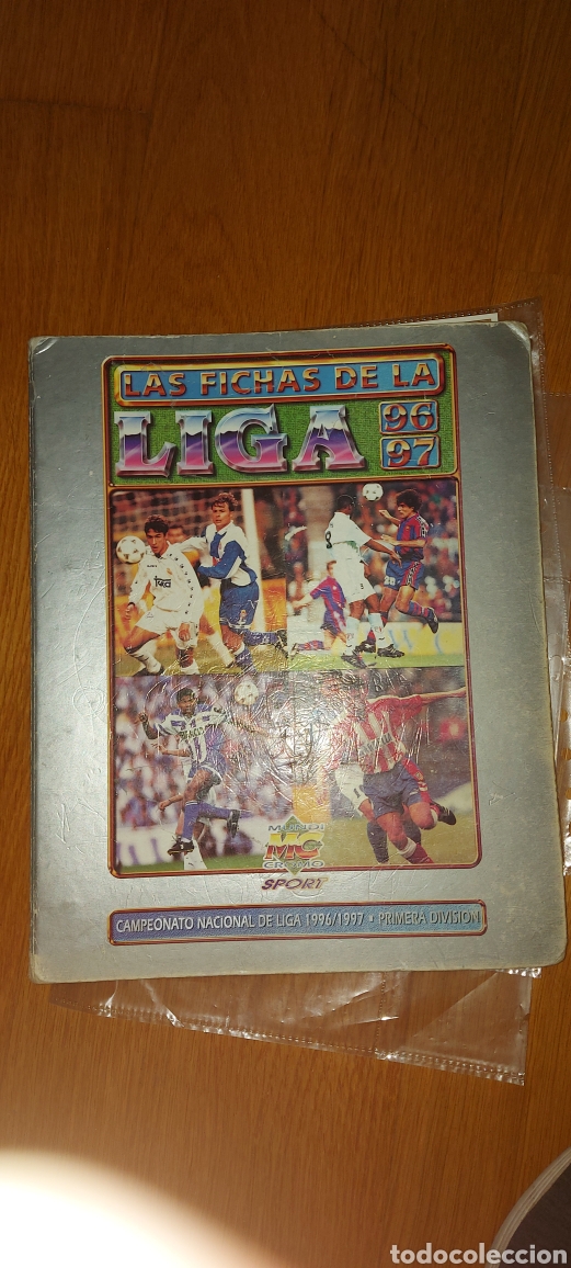 Colecionismo desportivo: Album fichero lleno de cromos a&ntilde;o 96,97