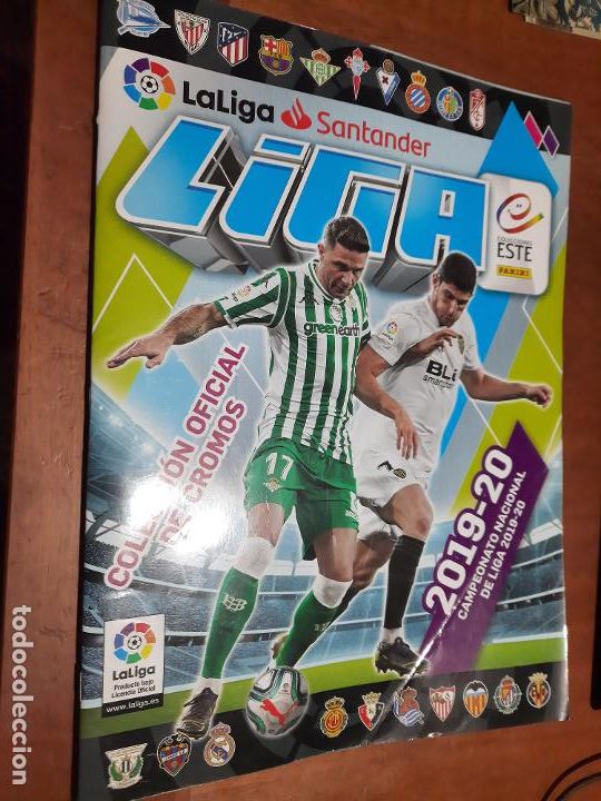 Colecionismo desportivo: ALBUM LIGA 2019-20. CON ALG&Uacute;N CROMO PEGADO. BUEN ESTADO. EDICIONES ESTE