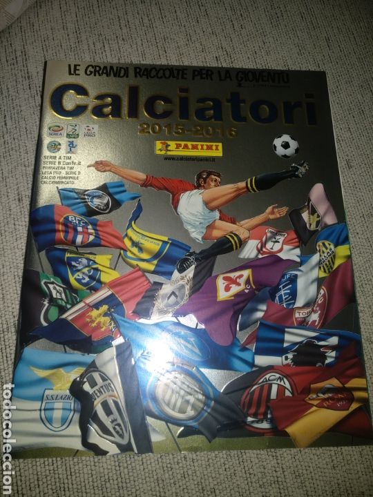 Collectionnisme sportif: Album Calciatori 2015-16 Panini. Tiene 4-5 cromos pegados