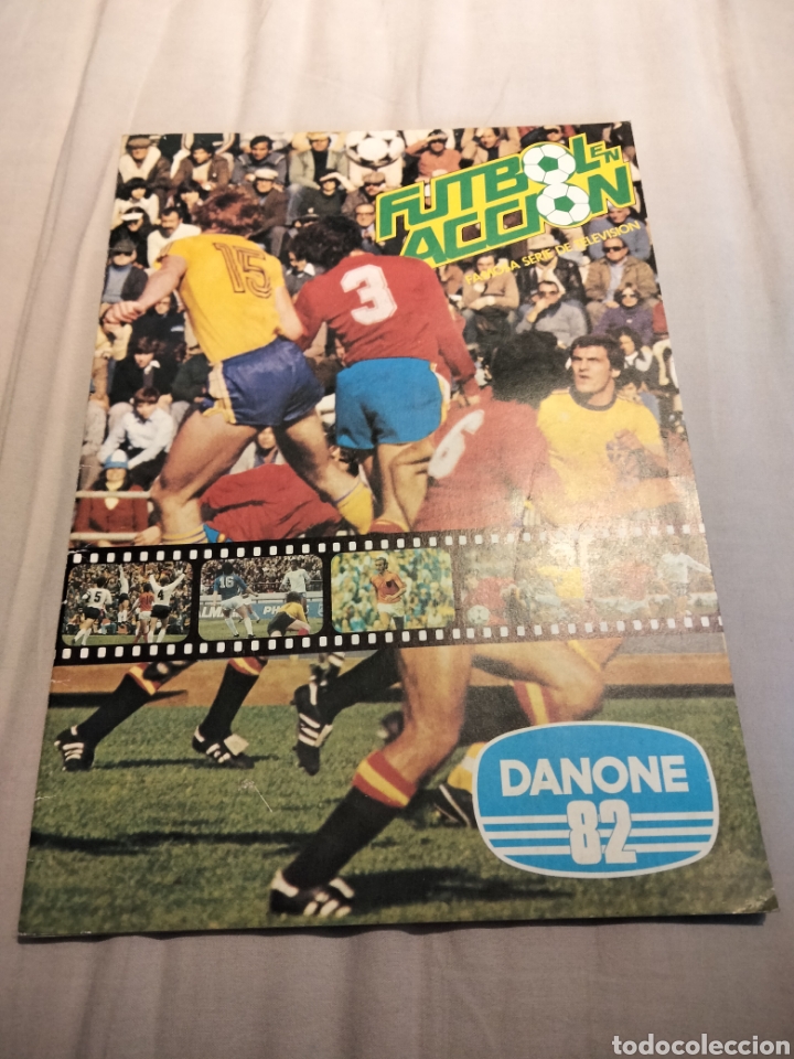 Colecionismo desportivo: &Aacute;lbum F&uacute;tbol en acci&oacute;n Danone 82