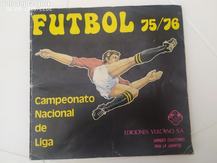 Colecionismo desportivo: Album f&uacute;tbol 75/76 con 213 cromos vulcano