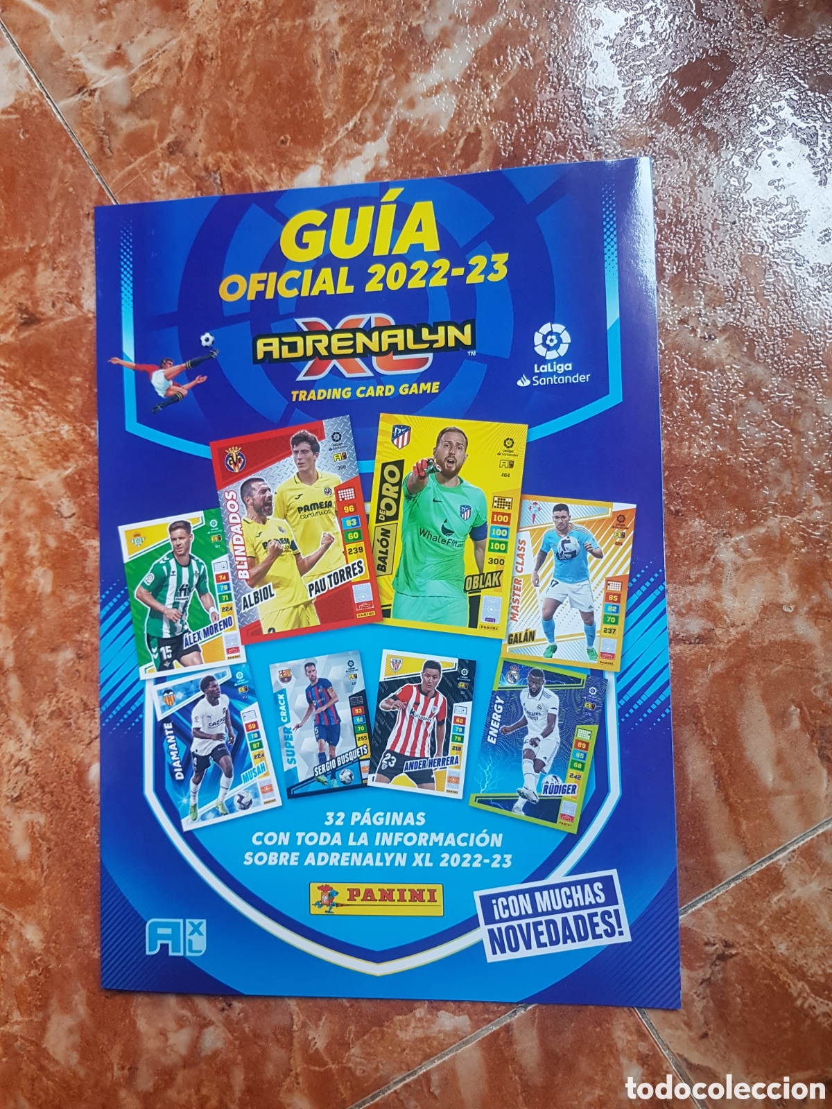 Collezionismo sportivo: Gu&iacute;a oficial de la colecci&oacute;n de trading cards de ADRENALYN XL 2022-23, editado por PANINI