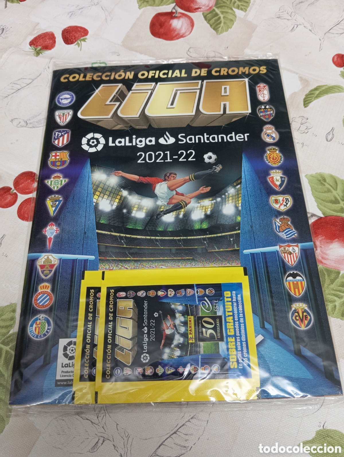 Coleccionismo deportivo: ALBUM y SOBRES 2021 22 Liga Este 21 22