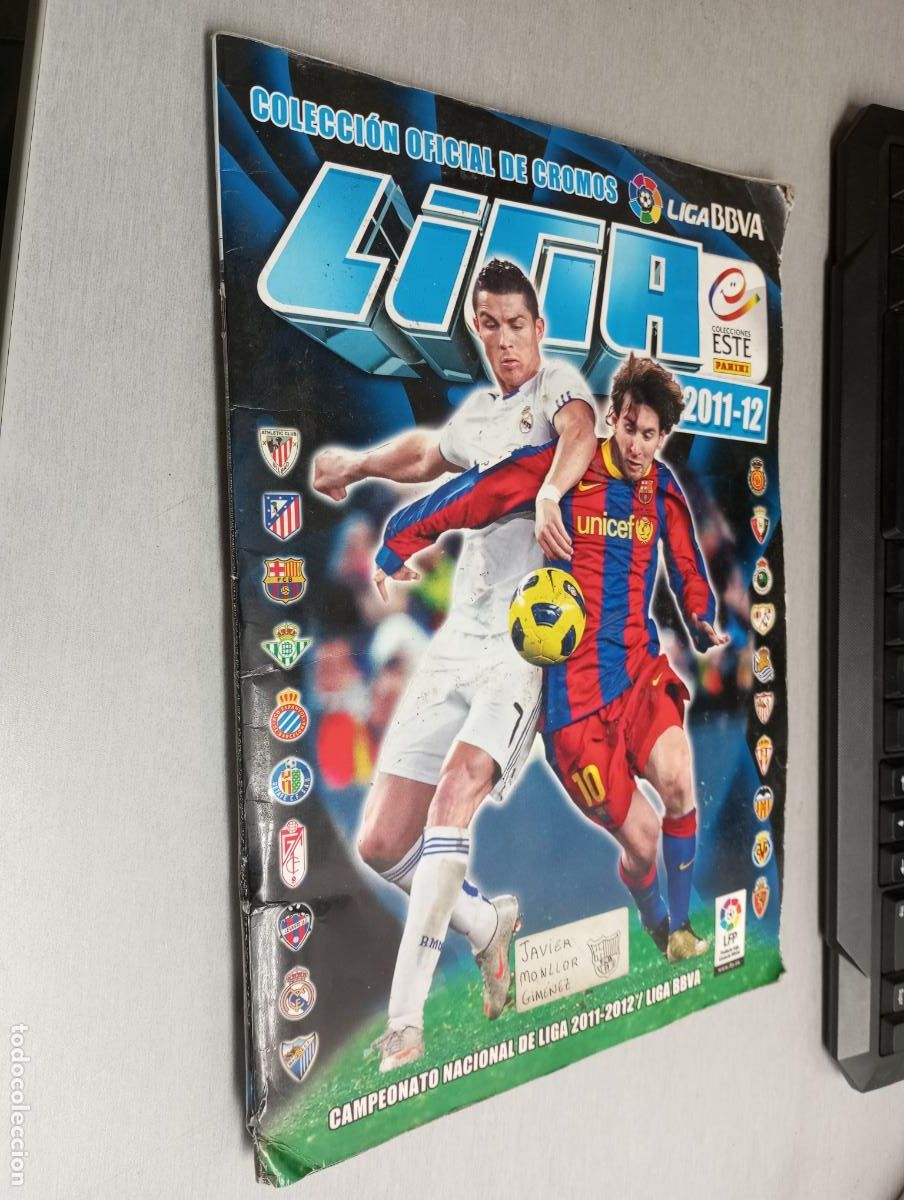 Collectionnisme sportif: F&Uacute;TBOL LIGA 2011-12 / &Aacute;LBUM OFICIAL DE CROMOS LIGA BBVA / COLECCIONES ESTE - PANINI (VER FOTOS)