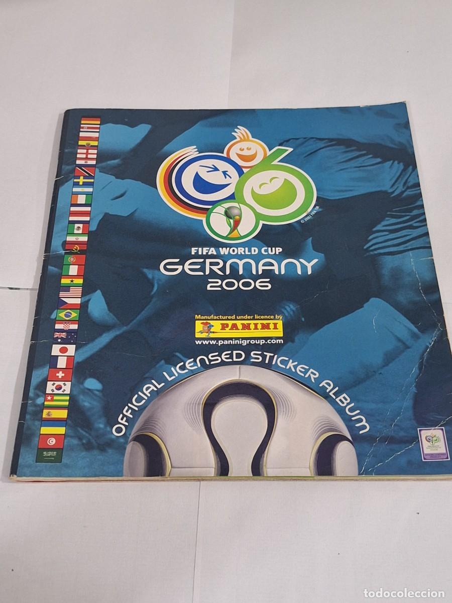 Collezionismo sportivo: &Aacute;lbum de cromos. Panini. Futbol Germany 2006. Incompleto. Lleva 26 cromos. Cristiano y Messi