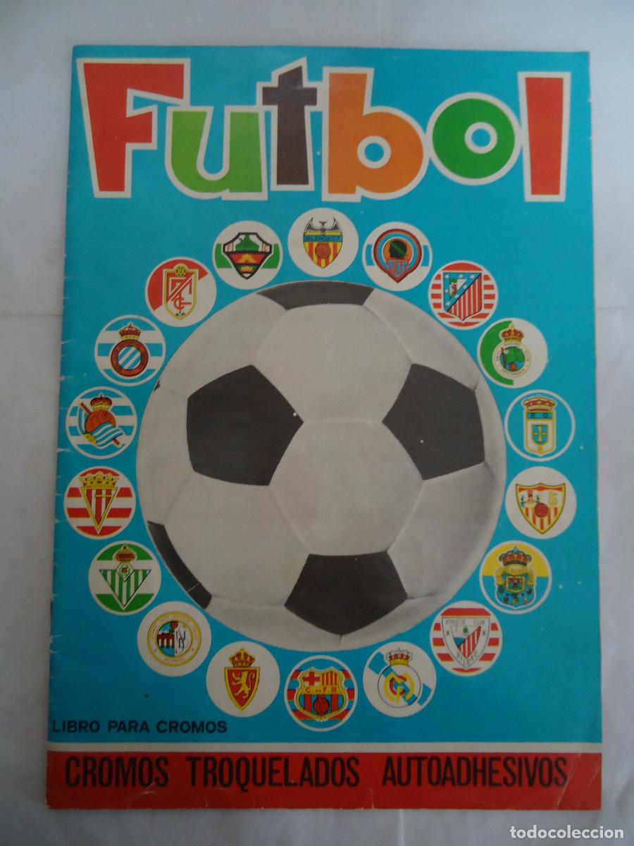 Colecionismo desportivo: ALBUM INCOMPLETO DE CROMOS DE FUTBOL, CROMOS TROQUELADOS AUTOADHESIVOS. A&Ntilde;O 1975. MAGA.