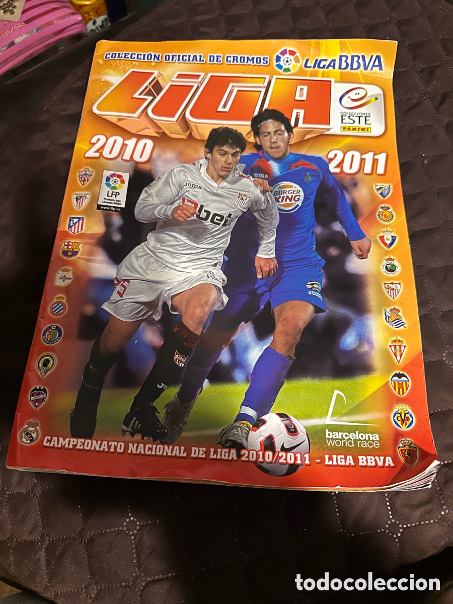 Sports collectibles: &Aacute;lbum cromos liga 2010/2011 LA LIGA BBVA LEED