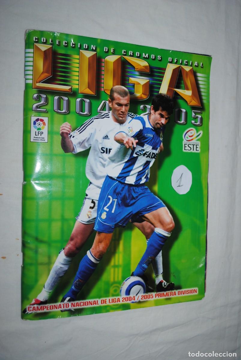 Sports collectibles: ALBUM DE FUTBOL LIGA 2004 - 2005 .