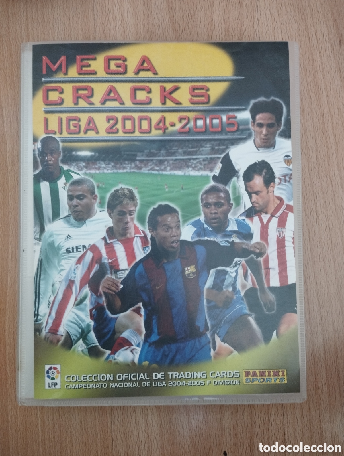 Coleccionismo deportivo: Album megacracks 2004 2005 leer descripci&oacute;n