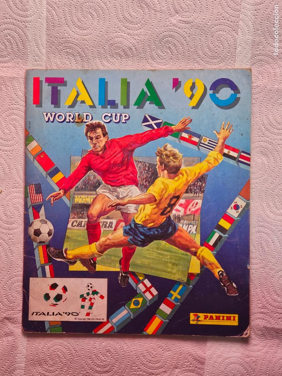 Coleccionismo deportivo: ALBUM MUNDIAL ITALIA 1990 90 CON MUCHOS CROMOS INCLUYE MARADONA PANINI