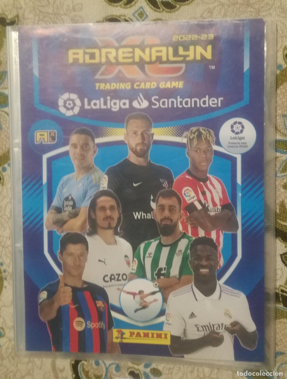 Coleccionismo deportivo: Album archivador de futbol Adrenalyn 2022-23, Panini - Contiene 55 cromos