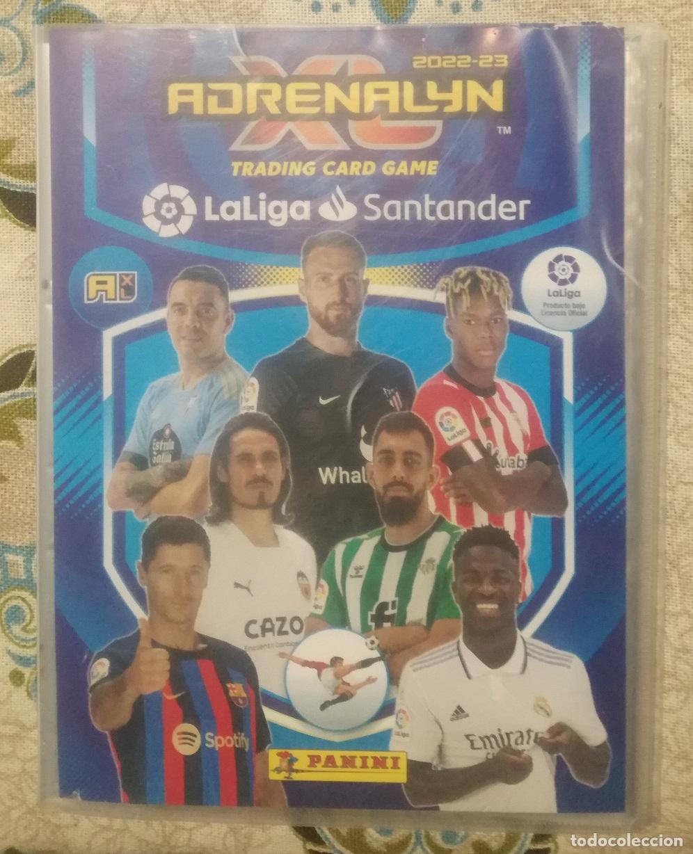 Coleccionismo deportivo: Album archivador de futbol Adrenalyn 2022-23, Panini - Contiene 111 cromos