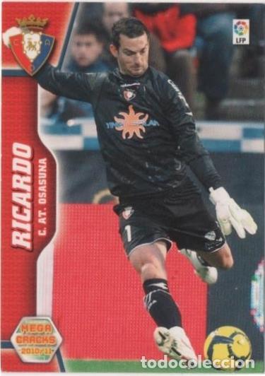 Coleccionismo deportivo: Cromo E00469: Album 2-Mega Cracks 2010-11, Ricardo: C.AT. Osasuna. Portero - LFP