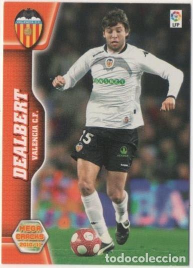 Colecionismo desportivo: Cromo E00360: Mega Cracks 2010-11, Dealbert: Valencia F.C. Defensa - LFP
