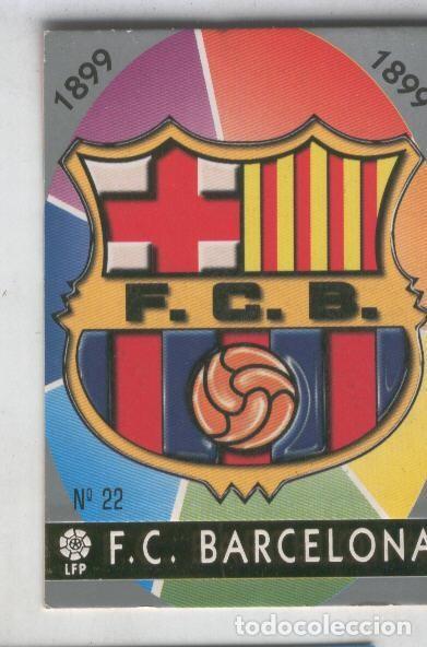 Colecionismo desportivo: Cromo Liga 97/98: F.C.Barcelona numero 22: Escudo - Varios