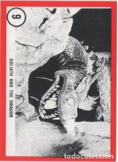 Colecionismo desportivo: Cromo E01085: Album 3-Famous Monsters Series, Card n&ordm; 9. Gloliath and the Dragon - CAPTAIN CO.,