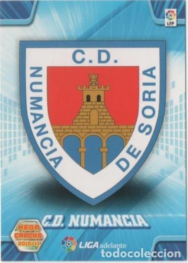 Colecionismo desportivo: Cromo E00409: Mega Cracks 2010-11, Escudo C.D. Numancia de Soria - LFP