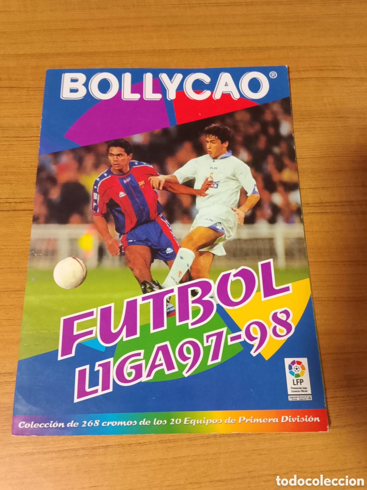 Coleccionismo deportivo: ALBUM BOLLYCAO FUTBOL LIGA 97-98 COMO NUEVO CON SOLO DOS CROMOS NO CROPAN BIMBOCAO EGB A&Ntilde;OS 90