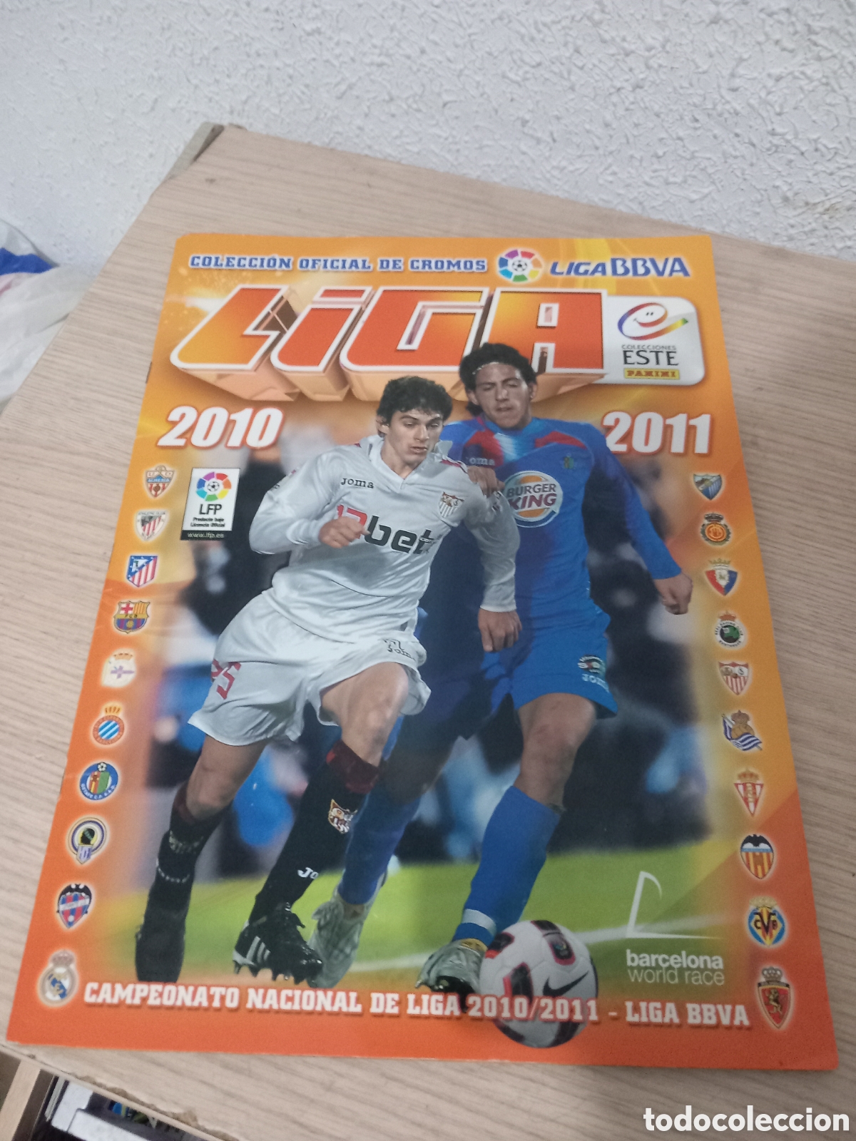 Coleccionismo deportivo: LIGA ESTE 10/11 A FALTA DE 26 CROMOS,,VER FOTOS
