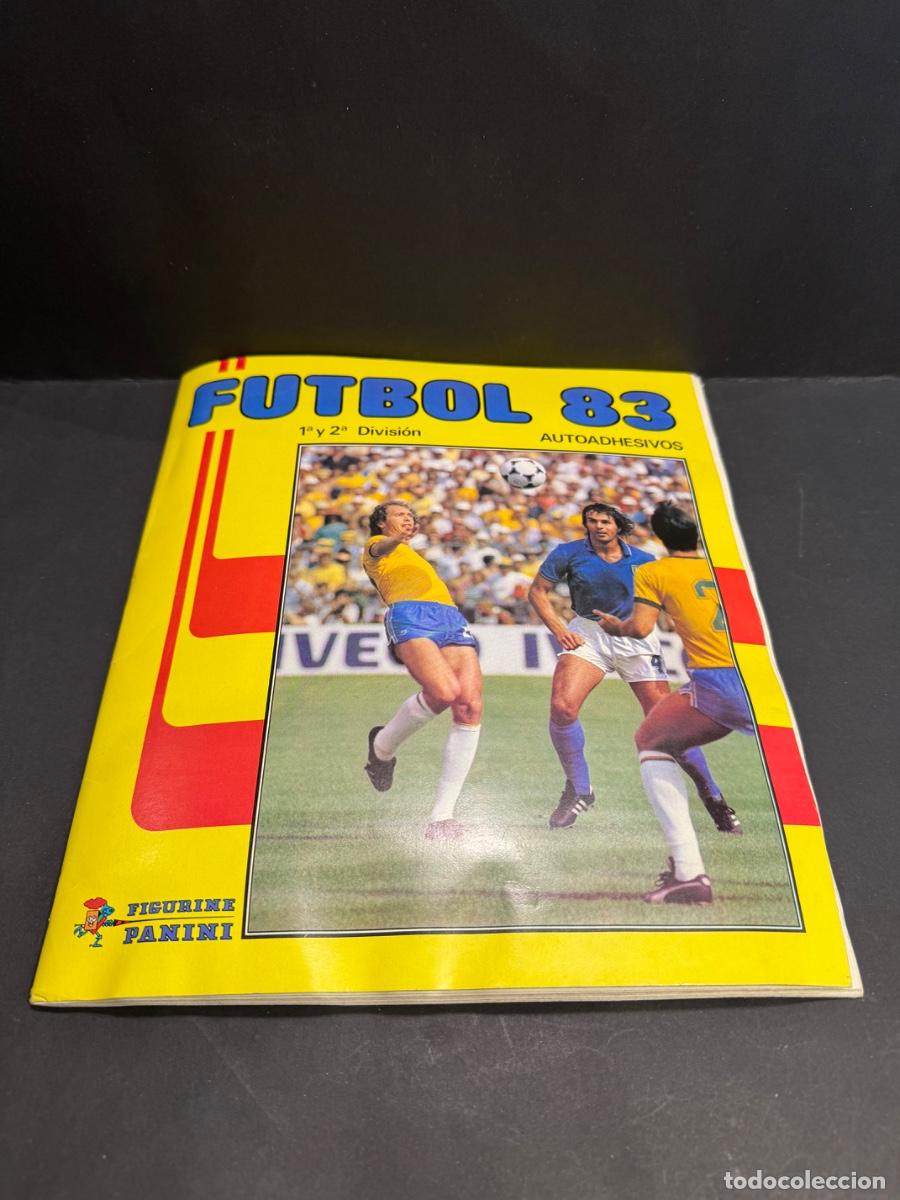 Coleccionismo deportivo: ALBUM DE FUTBOL 1983 PANINI CON CROMO MARADONA -FALTAN 32 CROMOS (G)