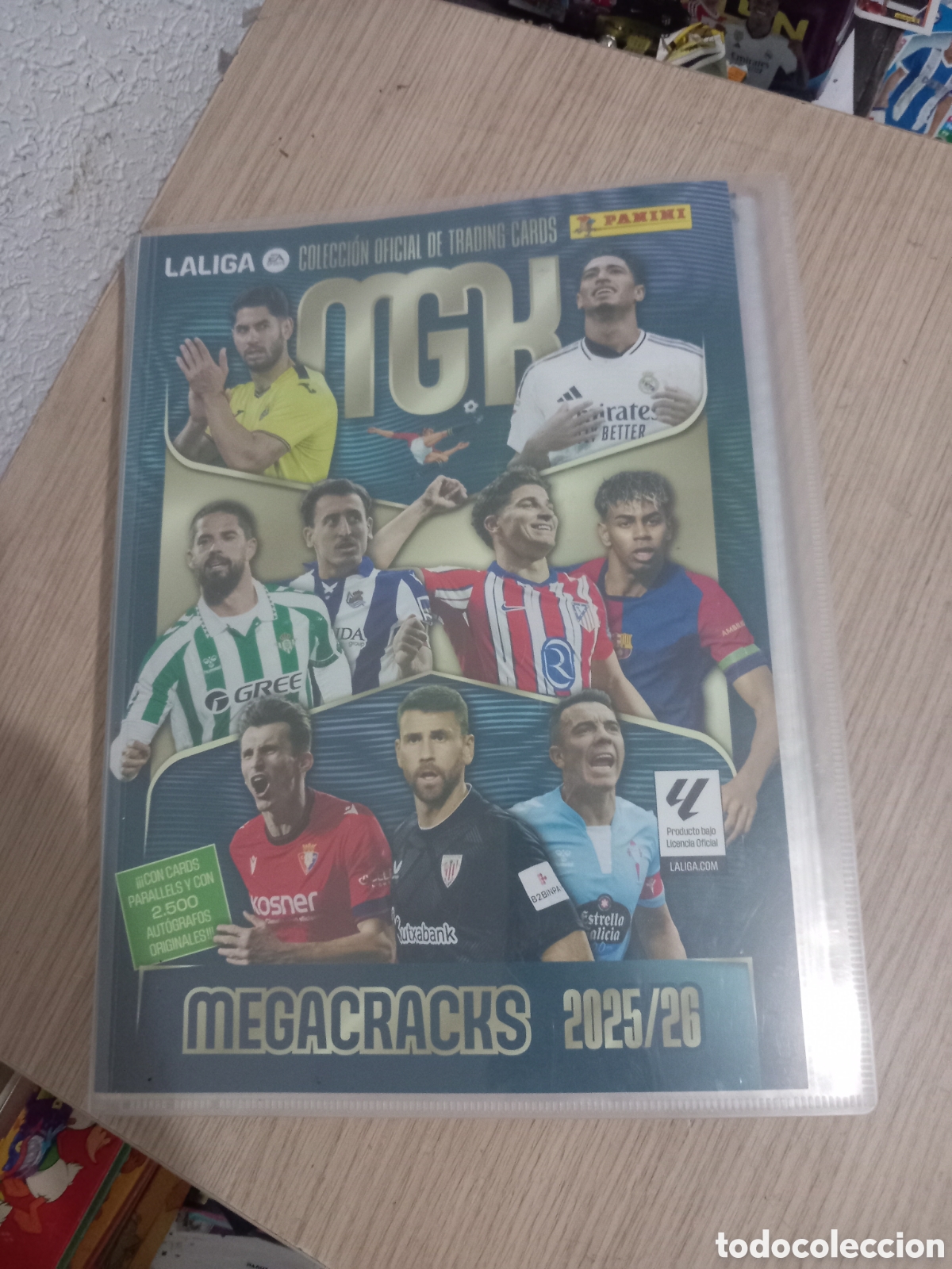 Coleccionismo deportivo: MEGACRAKS 25/26 CON 150 CROMOS,,VER FOTOS