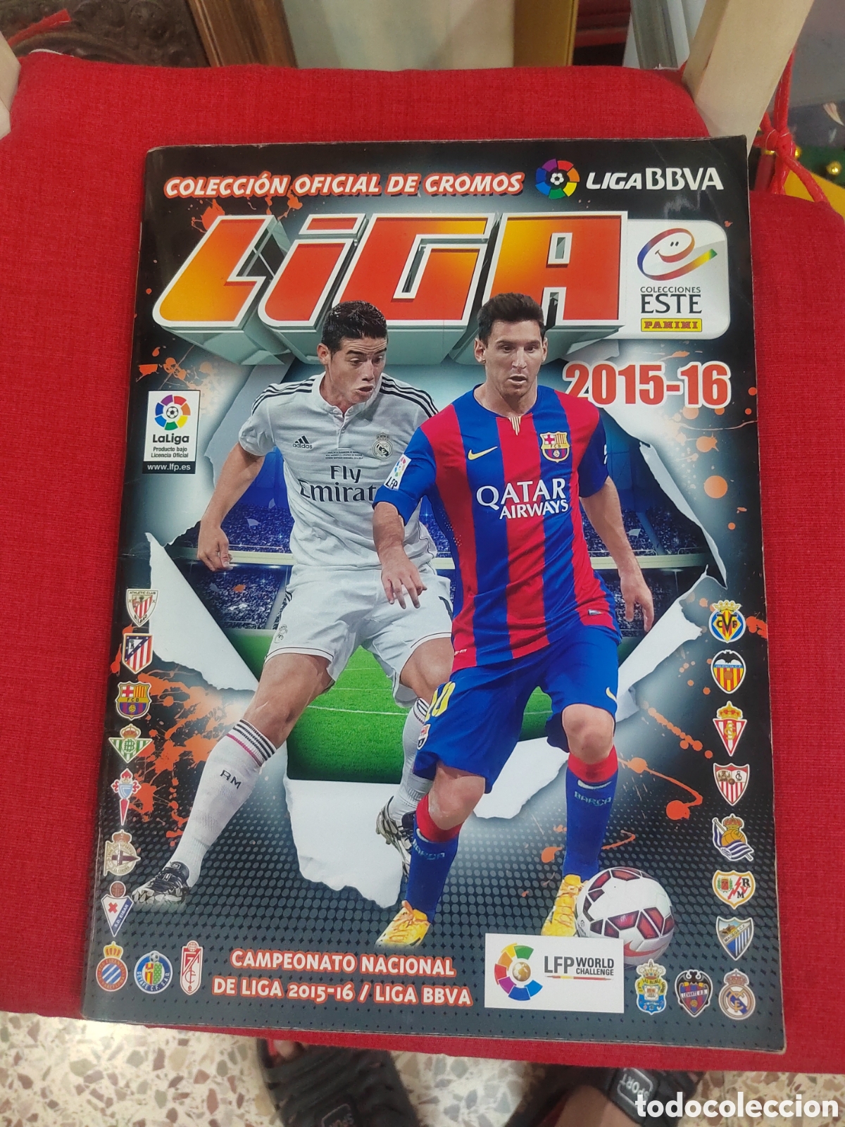 Sports collectibles: &Aacute;lbum de f&uacute;tbol liga 2015/2016