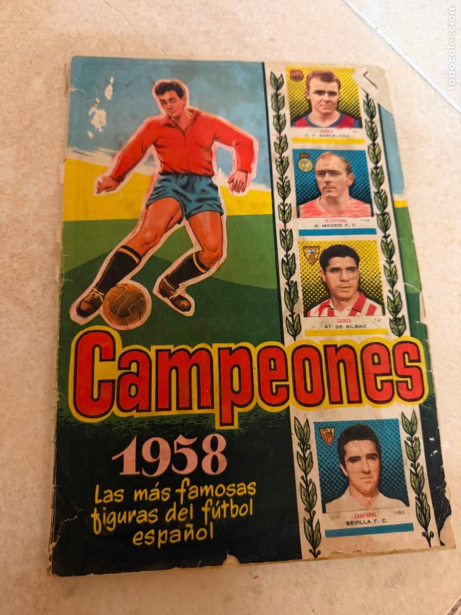 Coleccionismo deportivo: &Aacute;lbum a falta de 4 cromos de f&uacute;tbol campeones 1958