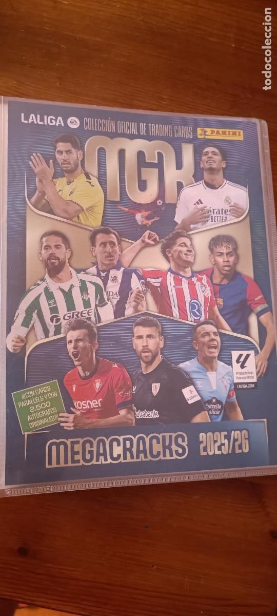 Coleccionismo deportivo: ALBUM VACIO MEGACRACKS MGK 2025 26 - 25 /26